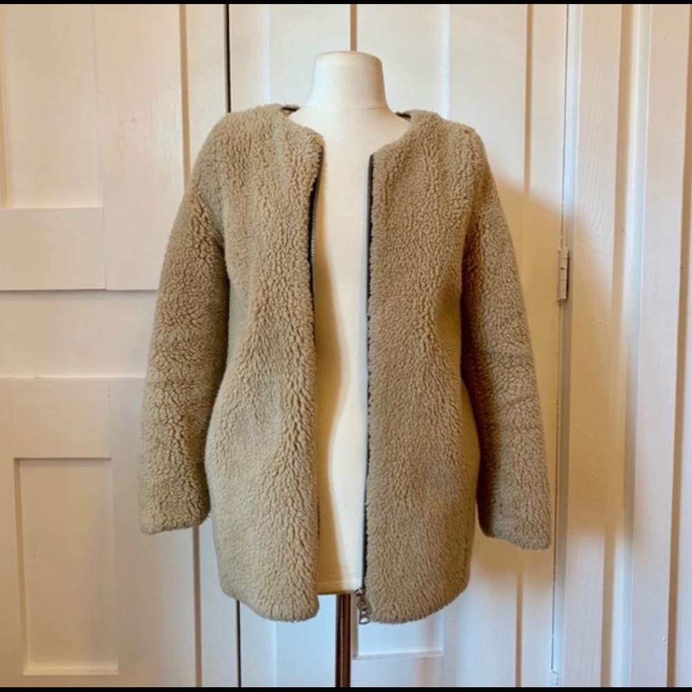 Aritzia Wilfred Teddy Collarless Tan Coat